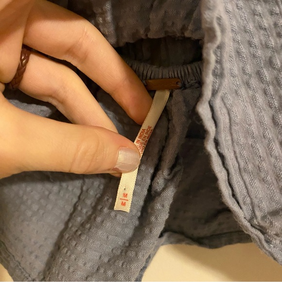 Free People Blue Searsucker Tube Top size Medium - Picture 5 of 8